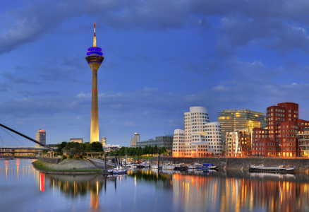 Bild-Nr: 10525769 Düsseldorf Medienhafen 4:3 Erstellt von: FineArtImages