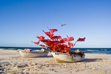 Bild-Nr: 10568146 Boote am Strand Erstellt von: uwekantz