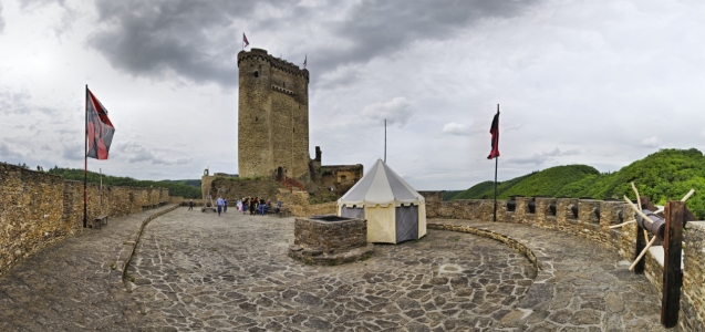 Bild-Nr: 10602708 Ehrenburg-Panorama (4) Erstellt von: Erhard Hess