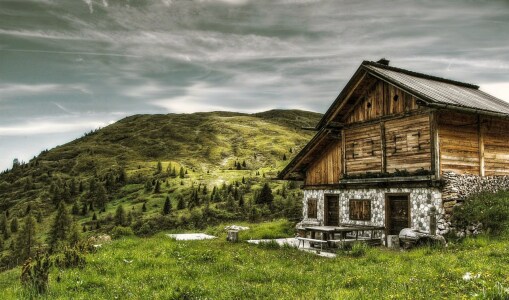 Bild-Nr: 10630774 almhütte Erstellt von: clermac