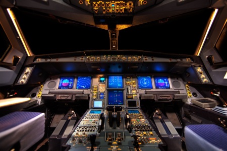 Bild-Nr: 10652926 Cockpit A330 Erstellt von: mv-photo