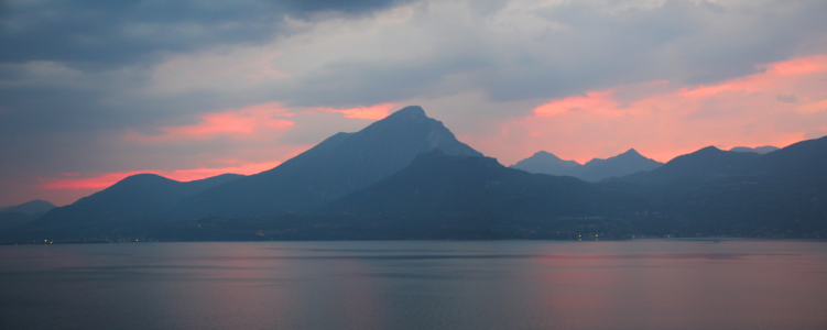 Bild-Nr: 10663480 Gardasee Abendstimmung Erstellt von: SusaZoom