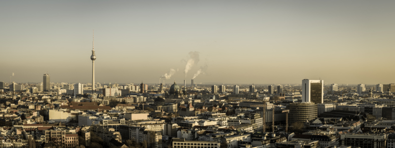 Bild-Nr: 10675524 Skyline Berlin an einem Wintertag Erstellt von: Jean Claude Castor