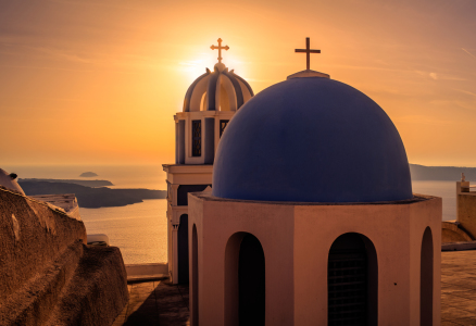 Bild-Nr: 10699889 Santorini Kirchentürme  bei Sonnenuntergang Erstellt von: Jean Claude Castor