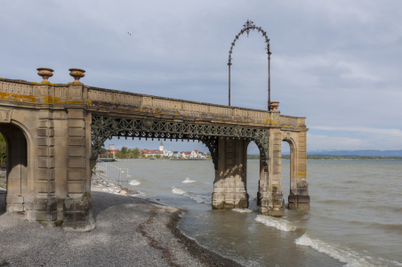 Bild-Nr: 10733145 Schlosssteg Friedrichshafen 5 Erstellt von: Erhard Hess