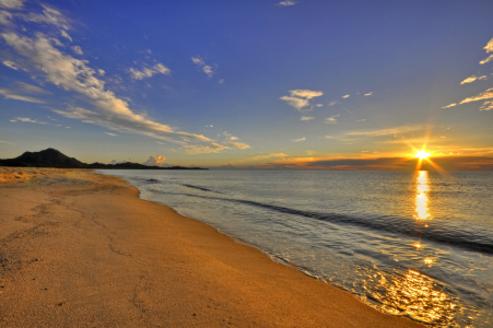 Bild-Nr: 10739117 Sonnenaufgang am Strand Erstellt von: Marcel Wenk