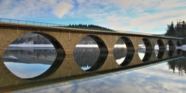 Bild-Nr: 10780067 Die Brücke im Winter Erstellt von: falconer59