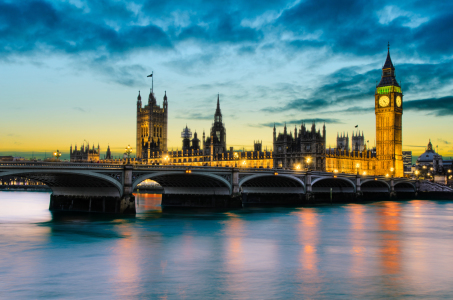 Bild-Nr: 10792371 Sonnenuntergang in London Erstellt von: Mapics