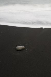 Bild-Nr: 10847113 schwarzer Strand Erstellt von: danielschoenen