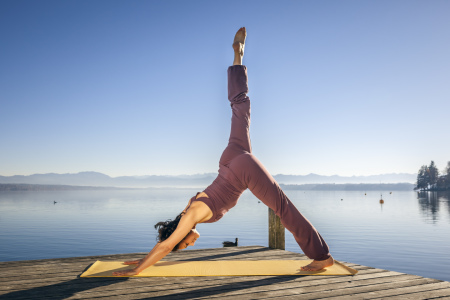 Bild-Nr: 10916687 Yoga am See Erstellt von: Markus Gann