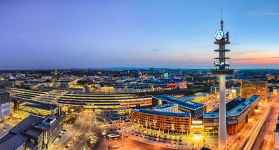 Bild-Nr: 10923385 Skyline von Hannover zum Sonnenuntergang Erstellt von: Mapics