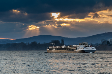 Bild-Nr: 10937805 Dunkle Wolken Erstellt von: Erhard Hess