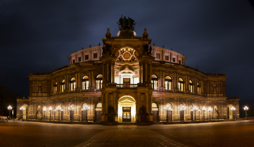 Bild-Nr: 11021173 Semperoper Erstellt von: Tobias Roetsch