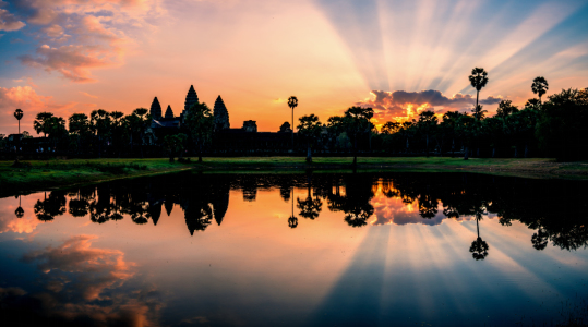 Bild-Nr: 11164536 Kambodscha - Angkor Wat bei Sonnenaufgang Erstellt von: Jean Claude Castor