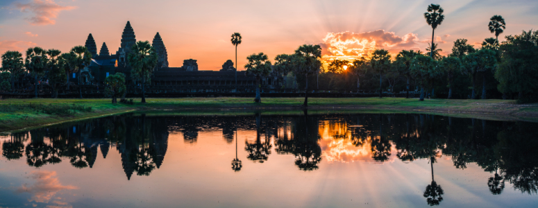 Bild-Nr: 11164564 Kambodscha - Angkor Wat bei Sonnenaufgang Erstellt von: Jean Claude Castor