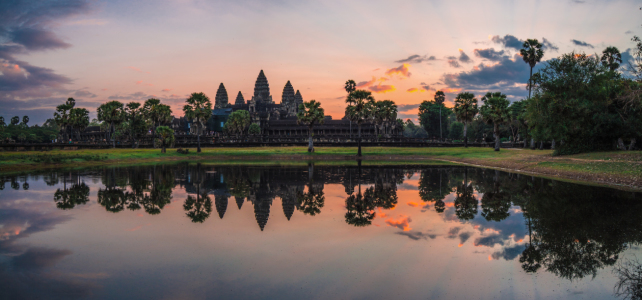 Bild-Nr: 11169470 Kambodscha - Angkor Wat bei Sonnenaufgang Erstellt von: Jean Claude Castor