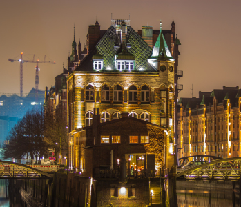 Bild-Nr: 11196680 Wasserschloss Hamburg Speicherstadt IV Erstellt von: Dennis Stracke