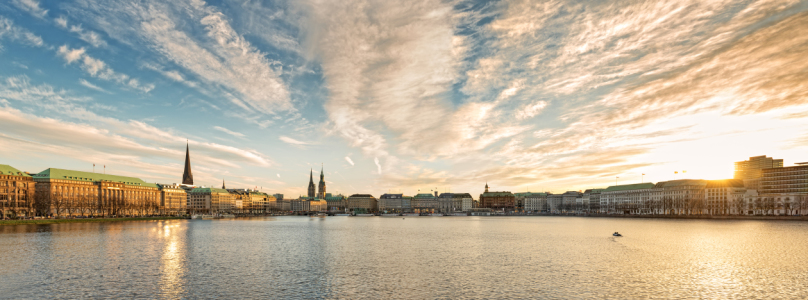 Bild-Nr: 11210422 Goldenes Licht an der Alster Erstellt von: Nordbilder