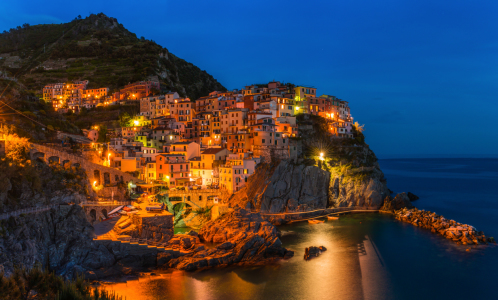 Bild-Nr: 11292518 Cinque Terre - Manarola zur blauen Stunde Erstellt von: Jean Claude Castor