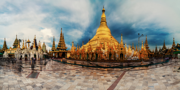 Bild-Nr: 11359354 Burma - Shwedagon Pagode in Yangon Panorama Erstellt von: Jean Claude Castor