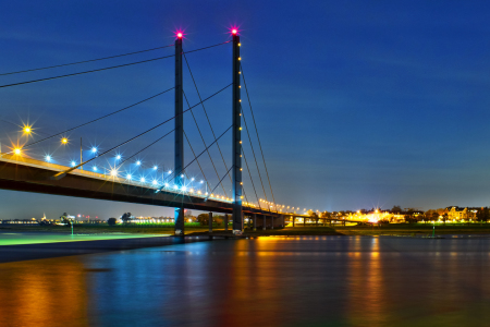 Bild-Nr: 11386643 Rheinkniebrücke Düsseldorf Erstellt von: Daniel Heine