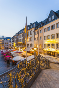 Bild-Nr: 11428697 MARKTPLATZ IN BONN Erstellt von: dieterich