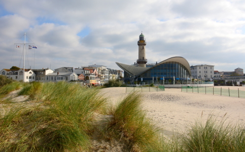 Bild-Nr: 11453106 Warnemünde Erstellt von: GUGIGEI