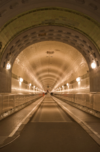 Bild-Nr: 11459873 Alter Elbtunnel in Hamburg Erstellt von: blende-acht