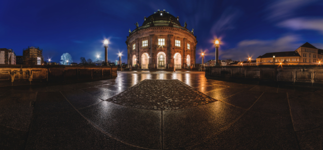 Bild-Nr: 11461687 Berlin - Bodemuseum Panorama zur blauen Stunde Erstellt von: Jean Claude Castor
