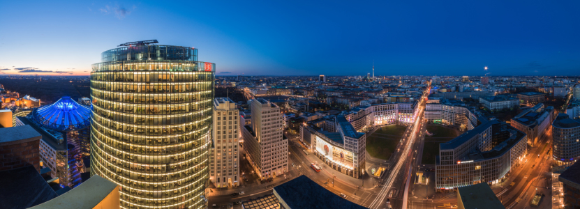 Bild-Nr: 11479552 Berlin - Skyline Panoramapunkt Potsdamer Platz zur blauen Stunde Erstellt von: Jean Claude Castor