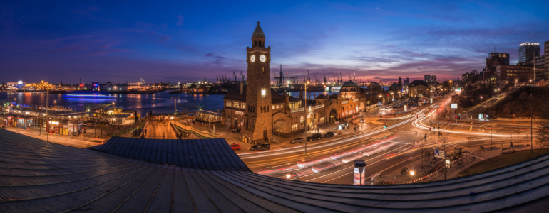 Bild-Nr: 11488747 Hamburg - Landungsbrücken zur blauen Stunde Panorama Erstellt von: Jean Claude Castor