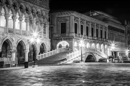 Bild-Nr: 11491298 VENEDIG Riva degli Schiavoni bei Nacht  Erstellt von: Melanie Viola