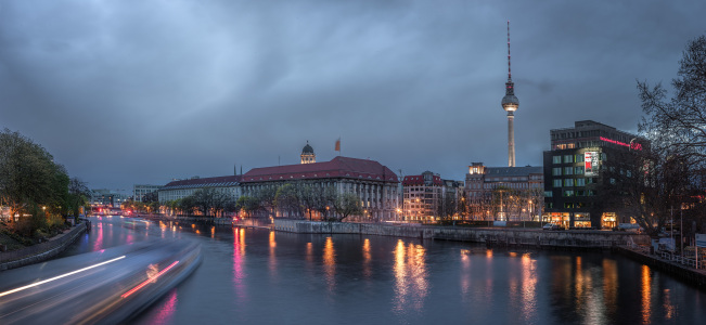 Bild-Nr: 11498445 Berlin Jannowitzbrücke zur blauen Stunde Erstellt von: David Gärtner