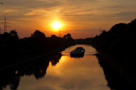 Bild-Nr: 11513525 Schiff auf dem Fluss Erstellt von: KundenNr-291599