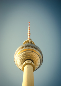 Bild-Nr: 11514686 Berliner Fernsehturm ganz nah Erstellt von: Andrej Fangrat