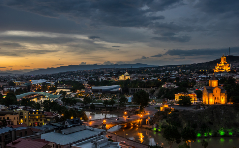 Bild-Nr: 11525738 Tbilisi Abendstimmung Erstellt von: Philipp Weindich