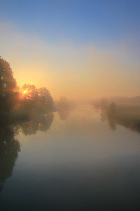 Bild-Nr: 11528312 Sonnenaufgang in schönen Farben Erstellt von: falconer59