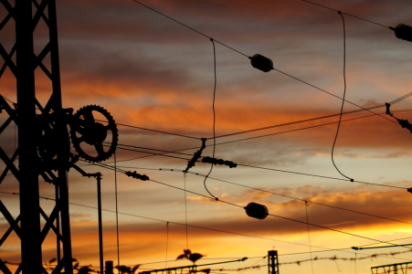 Bild-Nr: 11533818 Sonnenaufgang über einer Bahnstrecke Erstellt von: KundenNr-291599