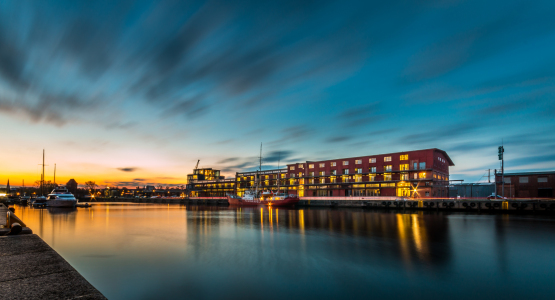 Bild-Nr: 11539124 Sonnenuntergang über Lübeck Erstellt von: LekkerFoto