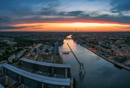 Bild-Nr: 11547244 Berlin - Skyline Mediaspree Panorama nach Sonnenuntergang Erstellt von: Jean Claude Castor