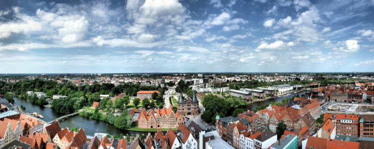 Bild-Nr: 11558006 Panorama Lübeck Erstellt von: Foxx