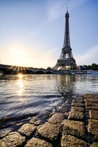 Bild-Nr: 11560232 Eiffelturm bei Sonnenaufgang, Paris Erstellt von: Mapics