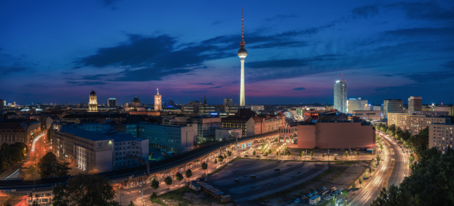 Bild-Nr: 11564346 Berlin - Skyline Panorama Jannowitzbrücke zur blauen Stunde II Erstellt von: Jean Claude Castor