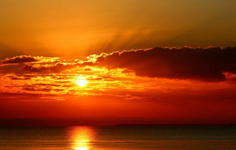 Bild-Nr: 11584422 Sonnenaufgang am Meer Erstellt von: Heike Hultsch