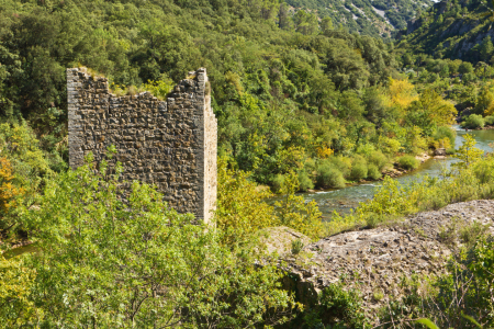 Bild-Nr: 11587196 Ruine bei Saint Guilhem le Désert Erstellt von: Anja Schäfer