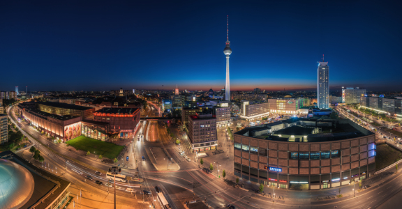 Bild-Nr: 11588231 Berlin - Skyline Panorama Alexanderplatz zur blauen Stunde Erstellt von: Jean Claude Castor