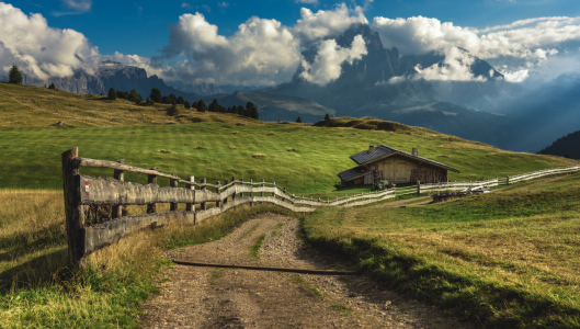 Bild-Nr: 11599926 Dolomiten - Langkofel Almhüttel Erstellt von: Jean Claude Castor