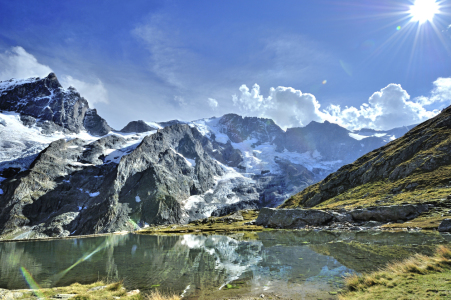 Bild-Nr: 11616943 Lichtüberflutete Berge Erstellt von: KundenNr-160338