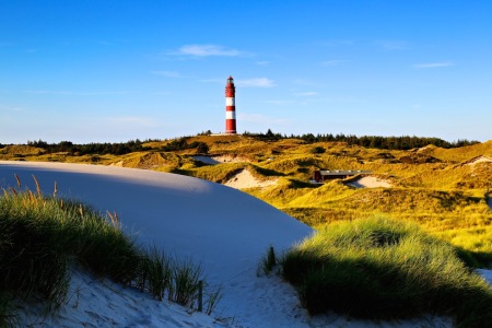 Bild-Nr: 11645200 der Amrumer Leuchtturm - NEU - Erstellt von: Ursula Reins