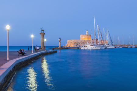 Bild-Nr: 11694216 MANDRAKI-HAFEN AUF RHODOS Erstellt von: dieterich